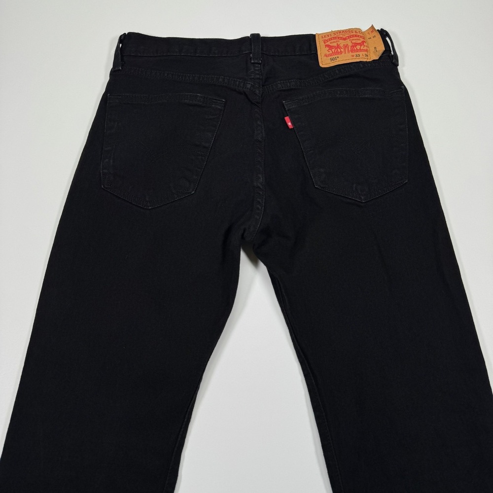 Levis 501 Mens Jeans 33x34 Black Straight Leg Button Fly Denim Classic Casual - Picture 2 of 15